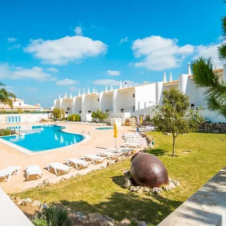 פארק נופש Aldeamento Turistico Aldeia Da Gale אלבופיירה