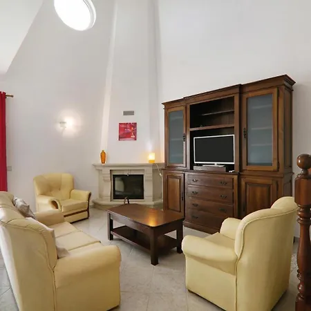 Aldeamento Turistico Aldeia Da Gale פארק נופש