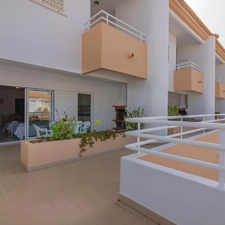 Aldeamento Turistico Aldeia Da Gale פארק נופש אלבופיירה