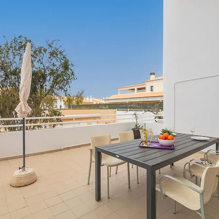 假日公园 Aldeamento Turistico Aldeia Da Gale 3*