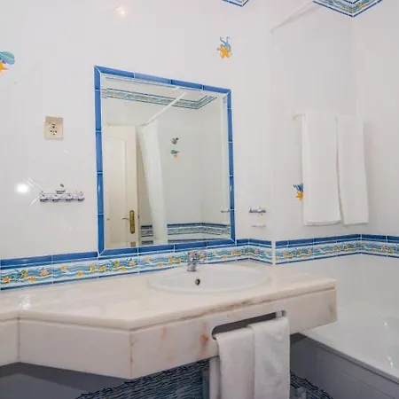 Aldeamento Turistico Aldeia Da Gale 假日公园 3*