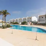 Aldeamento Turistico Aldeia Da Gale